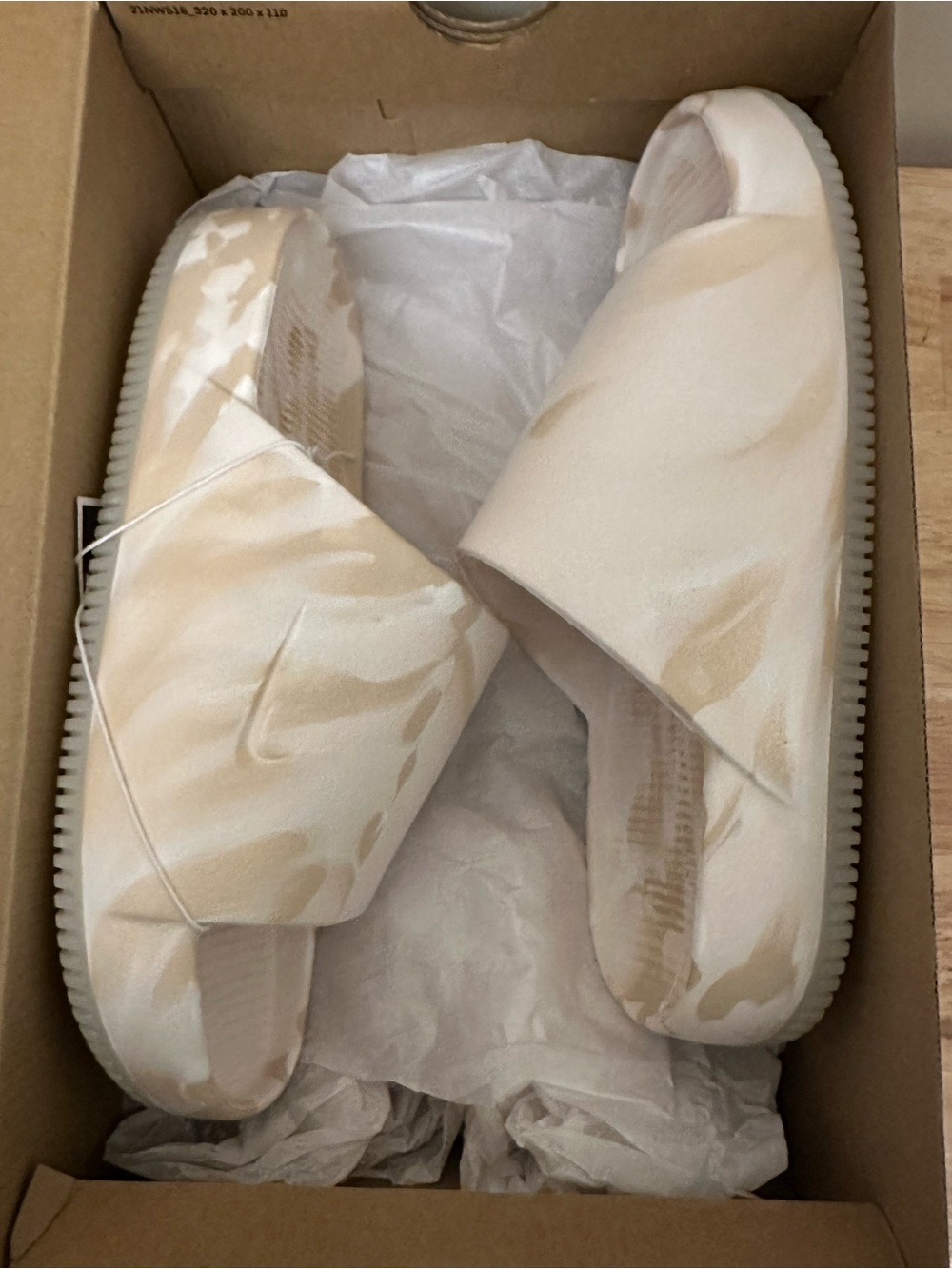 Nike Calm Slide SE in Cream and Tan Marbled Print - Picture 10 of 10